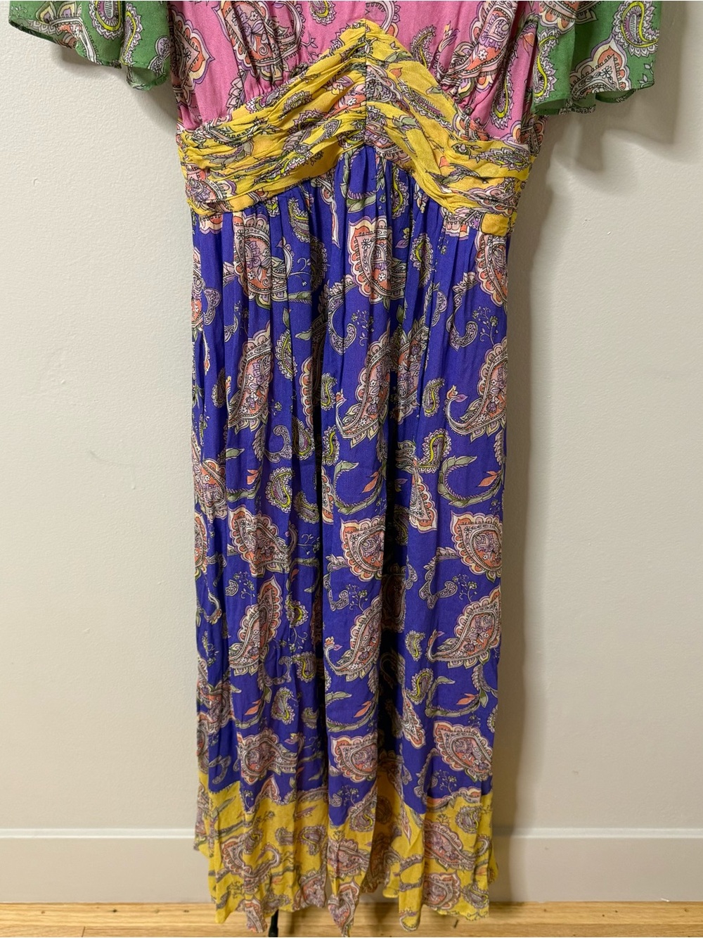Boden Multicolor Paisley V-Neck Maxi Dress - Pink, Green, Blue, Yellow 8 pockets - Picture 3 of 10